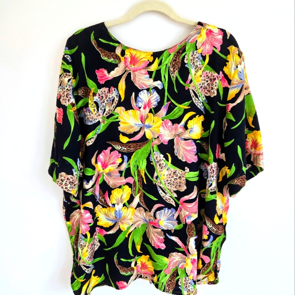 🌸VTG floral raon blouse